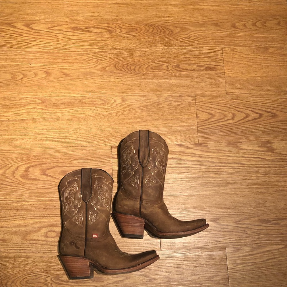 Cowboy leather boots